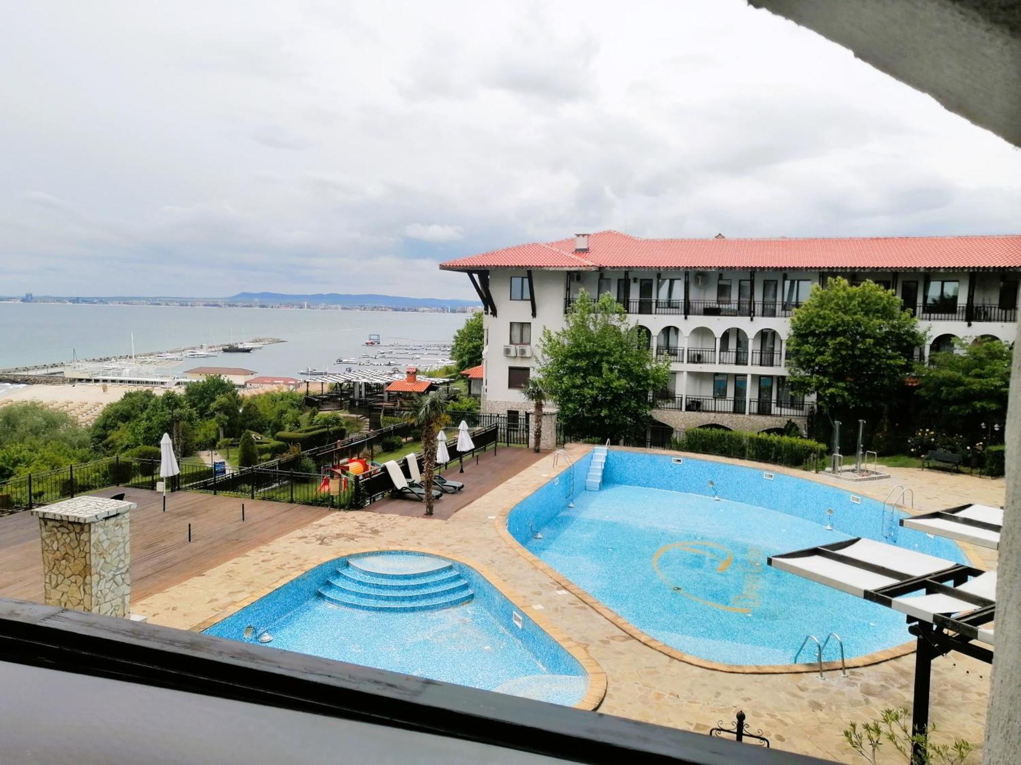 Monastery Seafront Apartments Sveti Vlas Dış mekan fotoğraf